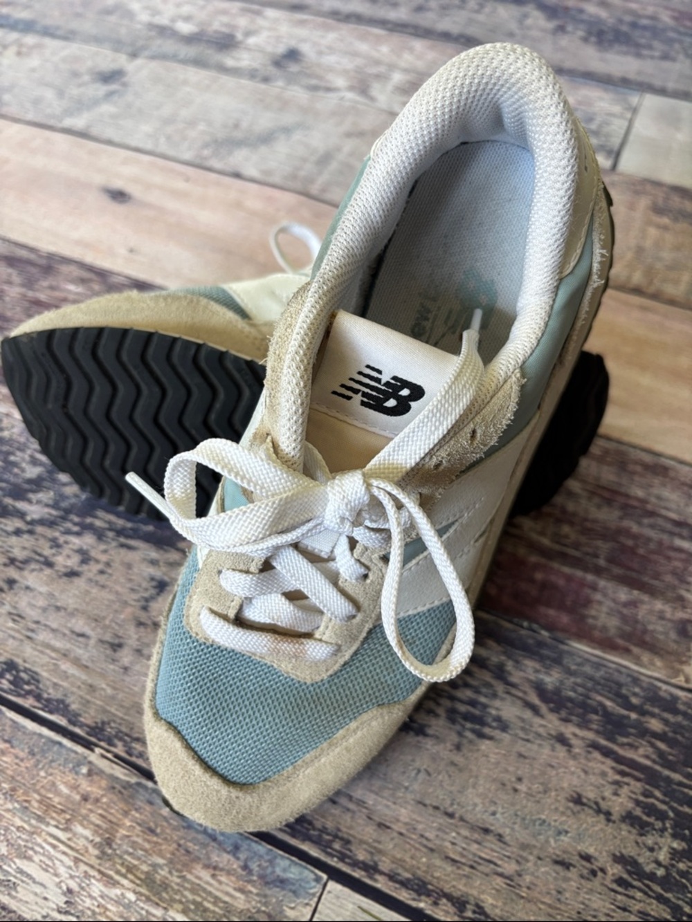 New Balance 237 Women's White & Light Blue Retro Runner Sneakers